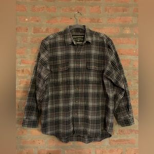 Field & Stream heavyweight long sleeve button up flannel grey hunting fishing L